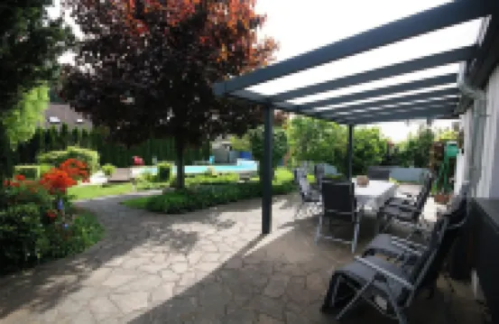 Traumhaus mit Pool und Eigener Sauna Hotels in Dahn