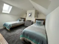 Newly renovated stylish annexe in Kington Hotels near Kington Museum