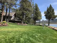 Lake Front House with Amazing View Near Bend Oregon