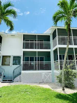 Updated Key Largo Townhome • Pool • Saltwater Lagoon • Beach • Oceanfront Access Dolphins Plus - Key Largo 주변 호텔