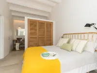 BEAUTIFUL LUXURY POOL VILLA IN BINIBECA. Hotels in Binibeca