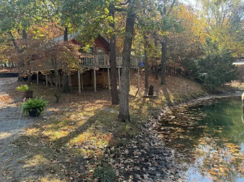 3 Crosslake ROMANTIC Log Cabin in the woods. Hot Tub & Wood Burning Fire Place.