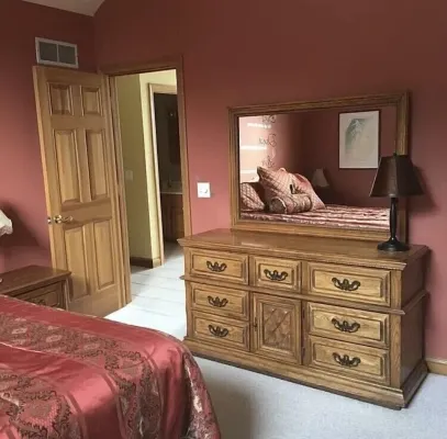 Lakefront Home on Crooked Lake, Beautiful Views and Plenty of Space and Hot Tub!