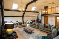 Luxurious Old Chapel Close to Countryside Walks