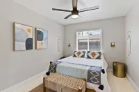 Cool, Work & Pet Friendly, 1Bed Near Downtown PHX