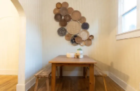 Cozy Cottage on Spring---Centrally Located and 10 mins from downtown Louisville