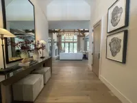 Four Seasons Luxury 5 Br Lodge w/ Hot Tub, Infinity Pool and More