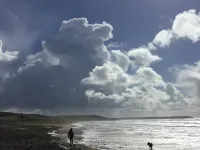 Coastal/ country cottage in Pembrokeshire National Park. Award winning beaches. Hotels in Stackpole