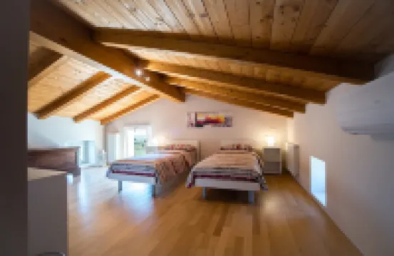 House with pool and private park in Valpolicella