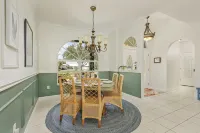 Exclusive Swfl Villa - Private Pool Paradise