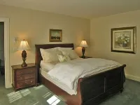 Jamestown’s Beautiful & Historic Shoreby Hill Location. Reserve August 22-29