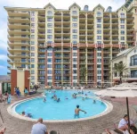 3 king beds / 3 bath Emerald Grande Condo Harbor & Gulf-View / Crab Island - 4-Star