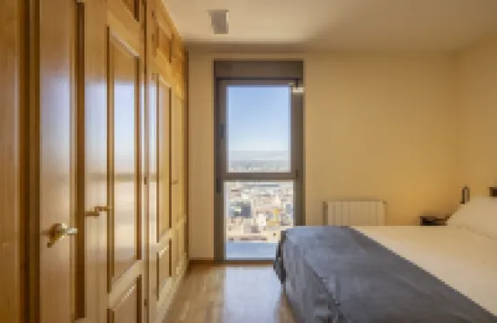 Duplex Penthouse-18-19th Floor-City Centre-Top Views-Terrace-2 Free Parking Hotels in Beiro