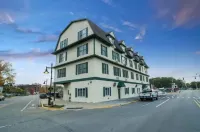 Convenient Condo On South Haven Black River