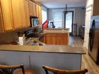 Hollows Hilltop Lake Travis Condo is minutes to Northshore Marina and Lago Vista