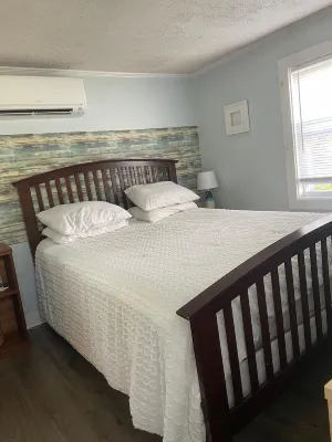 Sea-clusion by the sea!  Cozy cottage within step of the beach!