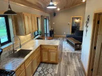 "Outdoors Oasis" Cozy cabin north of Bemidji.