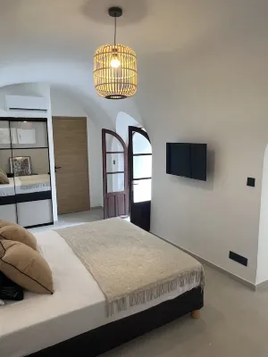 Magnifique Villa Avec Patio vue lac et Montagnes