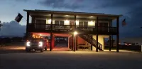 Location, Location!! Only Steps to Froggies Boat Ramp and Bait dock