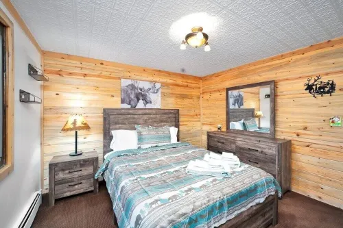 Cozy mountain escape in Empire