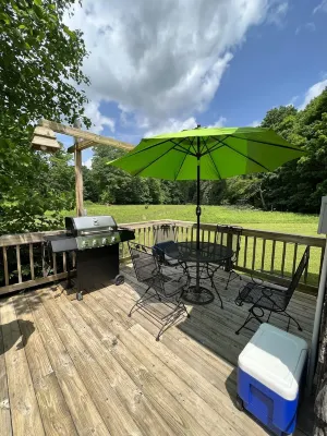 Hooting Hollow Cabin formely known as "Living Water Cabin"