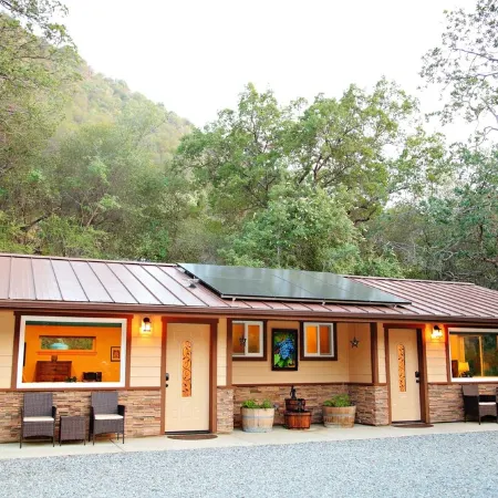 Ash Mountain Suite 1 mile to Sequoia Natl Park!