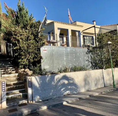 Vacation home- a two-minute walk from one of the most beautiful bays in Mallorca Hotels in Manacor