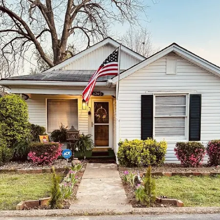 Cozy little cottage