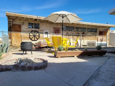 Death Valley Gateway Suite-A