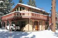Close to Lake, High Ceilings, Huge Balcony. 2200SF