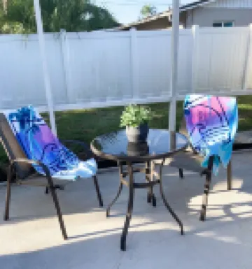 Modern Oasis with Heated Pool Near Siesta Key Beach and a Downtown 3Br/2BA