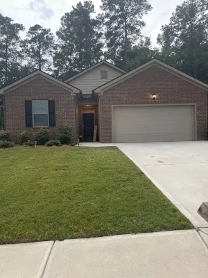 Cozy house in Covington with  3-Bdr. 2bth. AC and WiFi. Hotels near Oxford College of Emory University