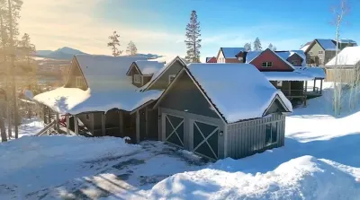 Mountaintop getaway right above Winter Park, CO 스노우블레이즈 콘도미니엄스 주변 호텔