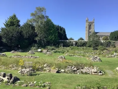 A spacious, well equipped private annexe with garden and parking in Shaftesbury. Shaftesbury Abbey Museum & Garden附近的飯店