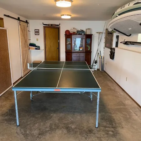 Waterfront cabin facing the sunset