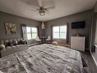 Super spacious cabin. Simple layout and great views overlooking the lake!
