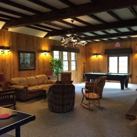Mount Snow Townhome w/ Ski Home Trail - the Rooster