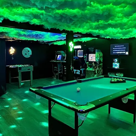 Hot Tub & Cloud Ceiling House