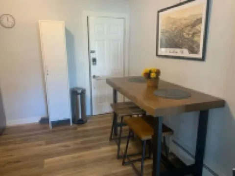 Main St Studio - Newly Updated!