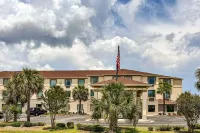 Comfort Inn & Suites Panama City North Hotels in Bay County