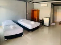 Baan Phitcha Pranburi 鄰近วังก์พง的酒店