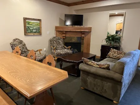 Zermatt Resort Condo located in the beautiful Swiss town of Midway