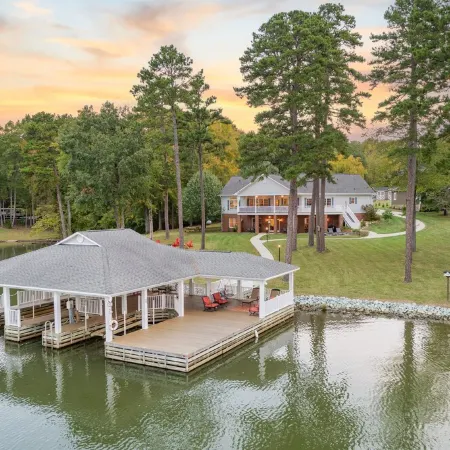 Lake Hyco Retreat - Family Friendly, Vir, Raleigh, Durham, Rdu