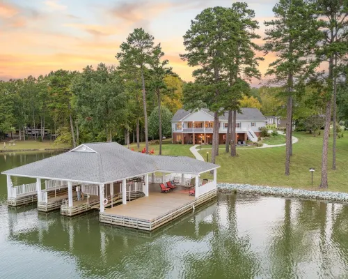 Lake Hyco Retreat - Family Friendly, Vir, Raleigh, Durham, Rdu Hotels in Cunningham