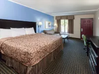 Days Inn by Wyndham Norman Hotels in Norman