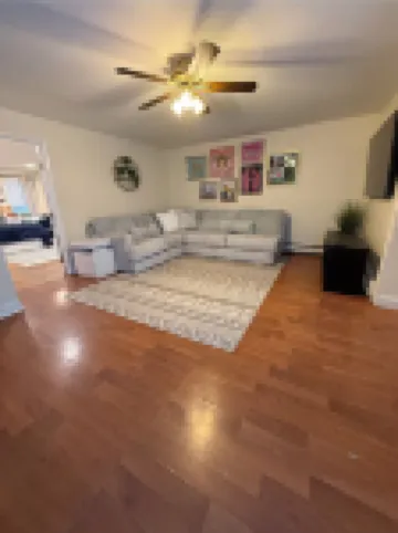 The Ultimate NYC Group Getaway. Sleeps 10 in Hoboken