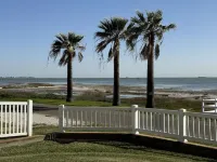 Coastal Bay Breeze