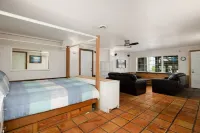 Texas Beach House, Floor 1 Condo, 2 Bedroom/2 Bath