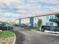 Hôtel le Capricorne Hotels near E.Leclerc Tonneins