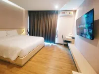L Hotel Hotels in Mueang Khon Kaen District